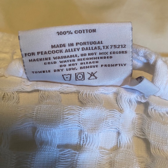 Peacock Alley Cotton Waffle Weave White w/Navy Piping Robe, Size Med Large - Picture 11 of 12